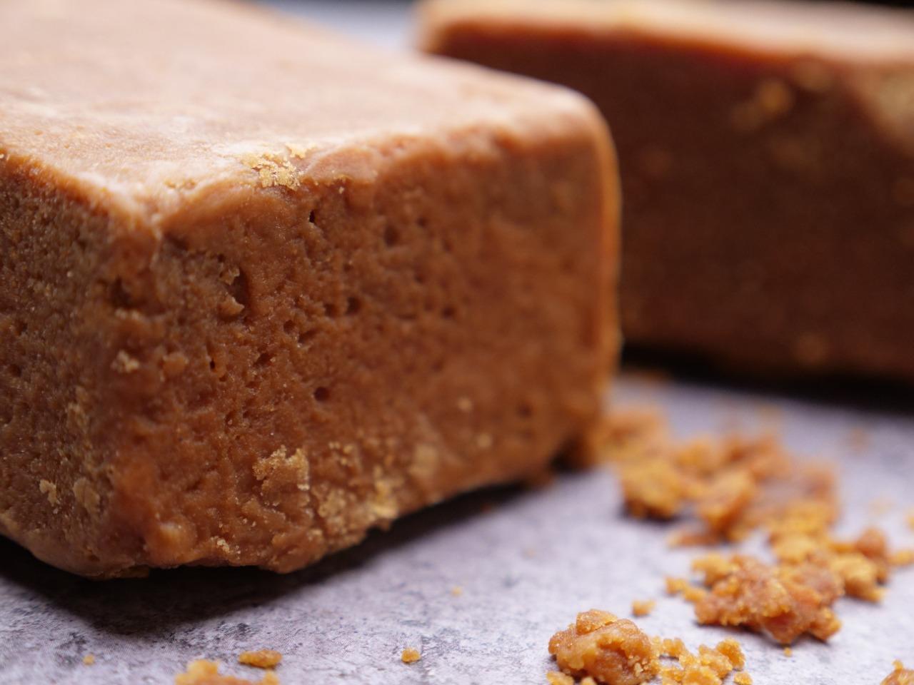 Palm Jaggery | Block & Liquid